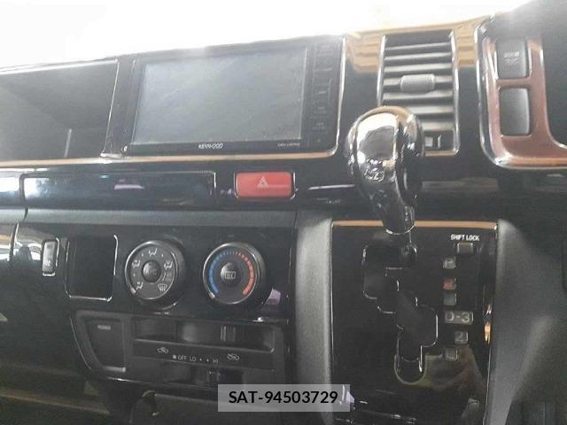 Toyota HIACE WAGON 2009 8825599-12