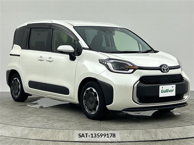 Toyota SIENTA 2023 8672031-0