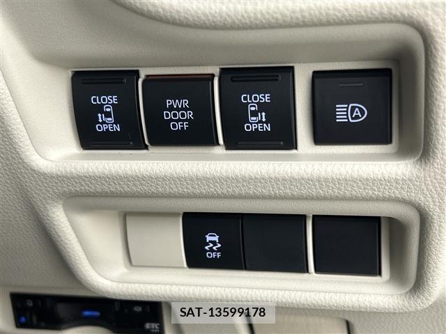 Toyota SIENTA 2023 8672031-5
