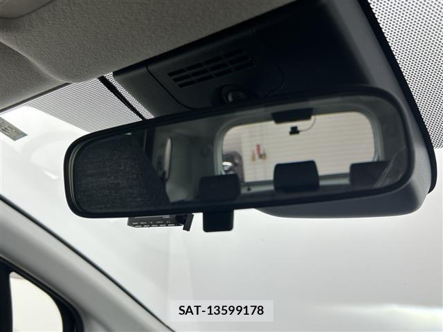 Toyota SIENTA 2023 8672031-6