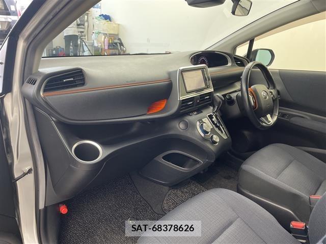 Toyota SIENTA 2016 8764162-9