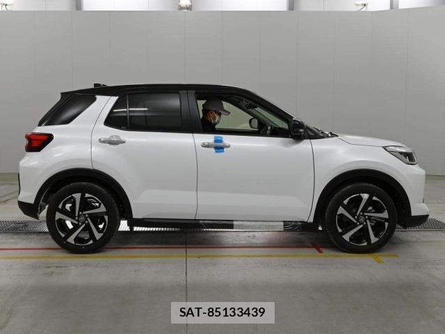 Toyota RAIZE 2026 8862404-3