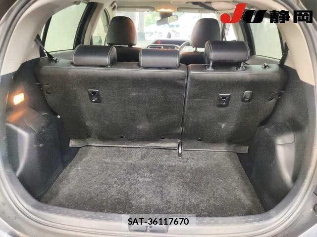 Toyota AQUA 2016 8862350-9