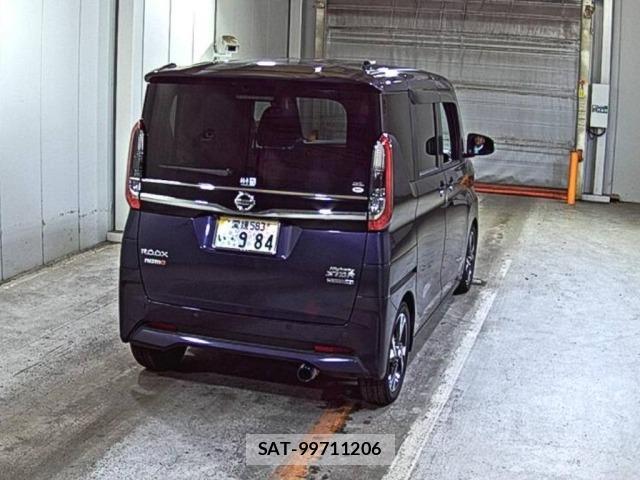 Nissan ROOX 2022 8823410-5
