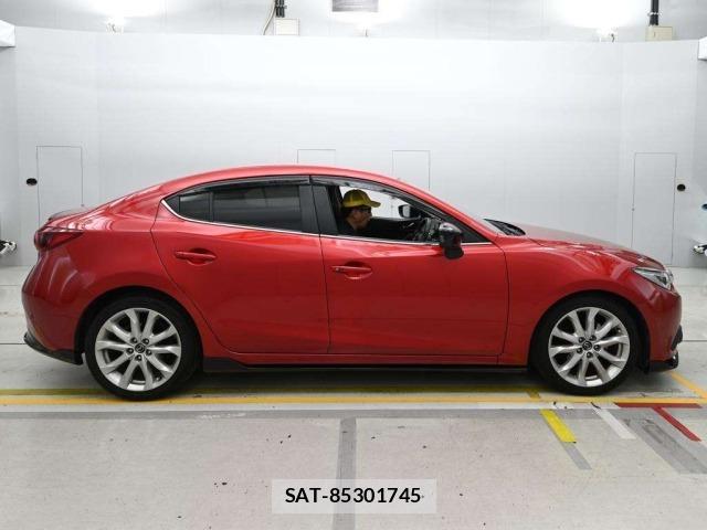 Mazda AXELA 2015 8864416-3