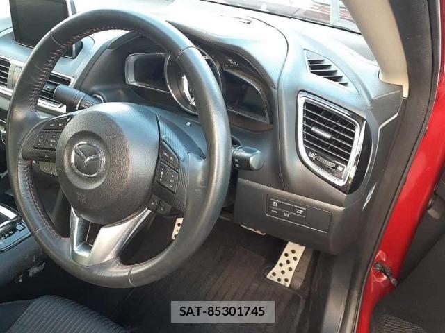 Mazda AXELA 2015 8864416-9
