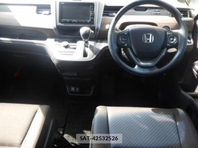 Honda FREED 2023 8716547-3