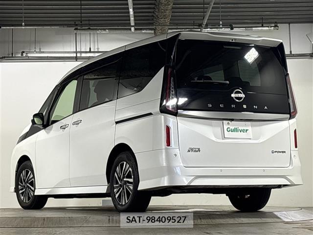 Nissan SERENA 2023 8672448-13