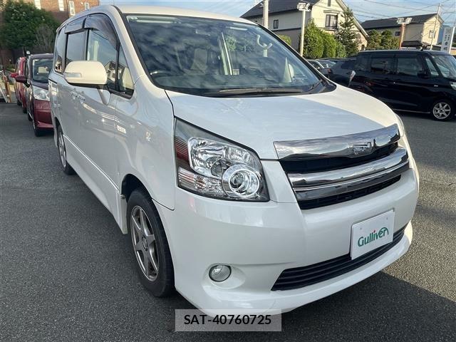 Toyota NOAH 2009 8722668-0
