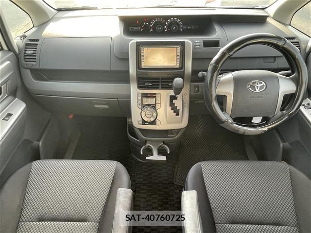 Toyota NOAH 2009 8722668-2