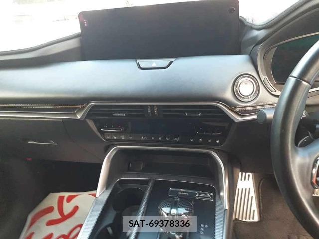 Mazda CX-60 2023 8864131-12