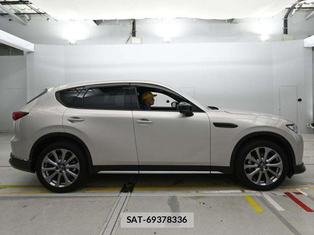 Mazda CX-60 2023 8864131-3