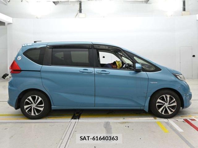 Honda FREED 2016 8683721-3