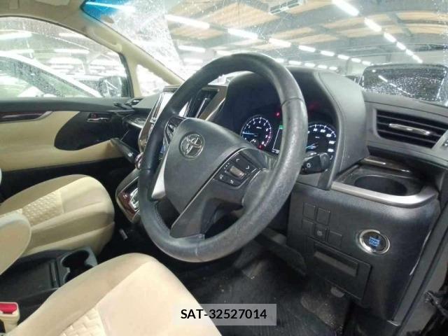 Toyota ALPHARD 2016 8773621-9