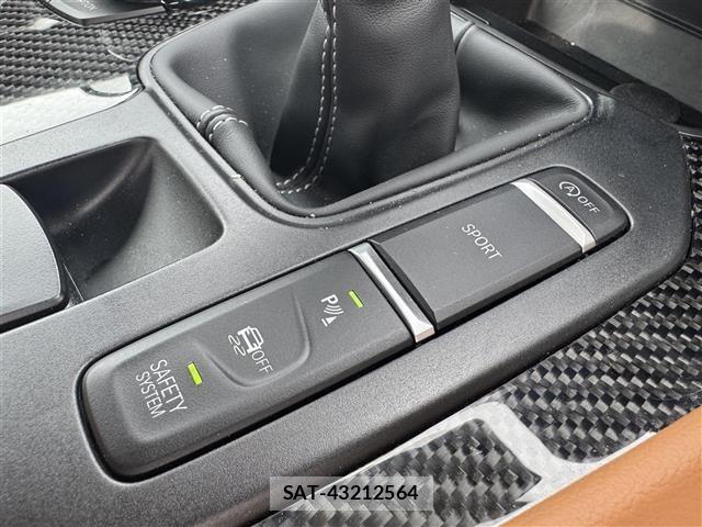 Toyota SUPRA 2023 8730762-6