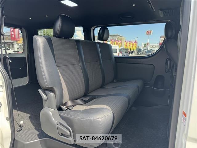 Toyota HIACE VAN 2025 8759730-5