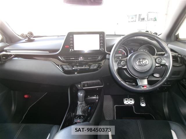 Toyota C-HR 2020 8724259-14