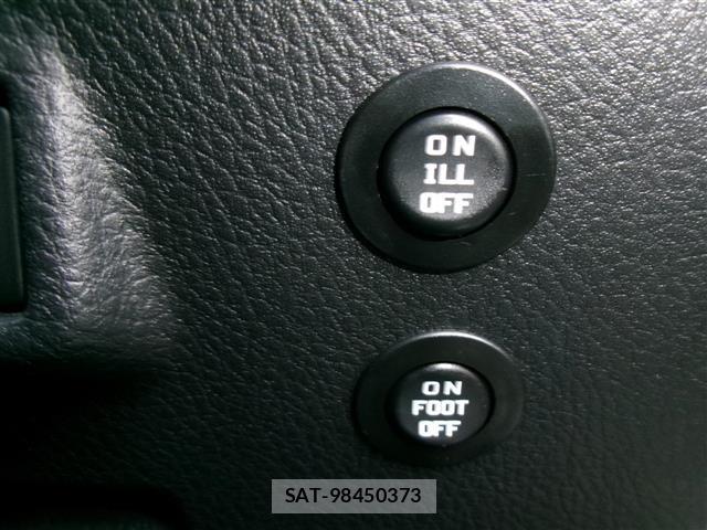 Toyota C-HR 2020 8724259-21