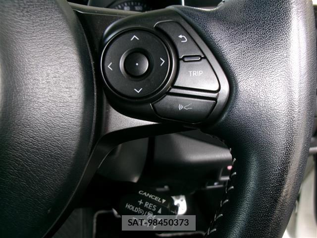 Toyota C-HR 2020 8724259-5