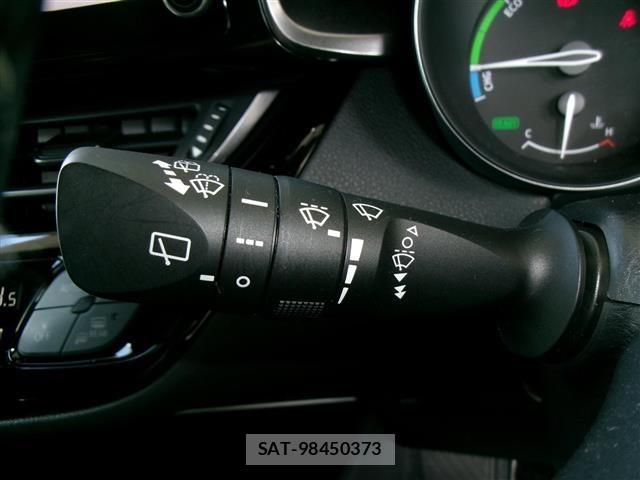 Toyota C-HR 2020 8724259-6