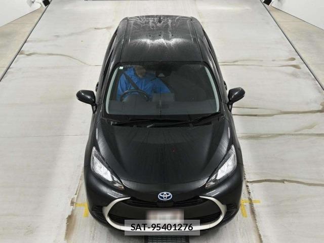 Toyota AQUA 2024 8763120-7