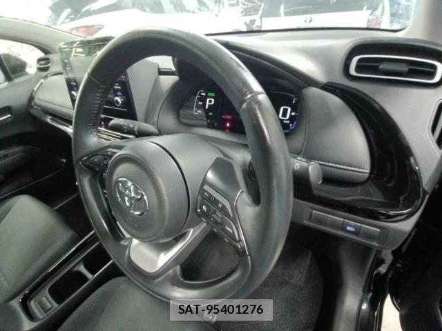 Toyota AQUA 2024 8763120-9