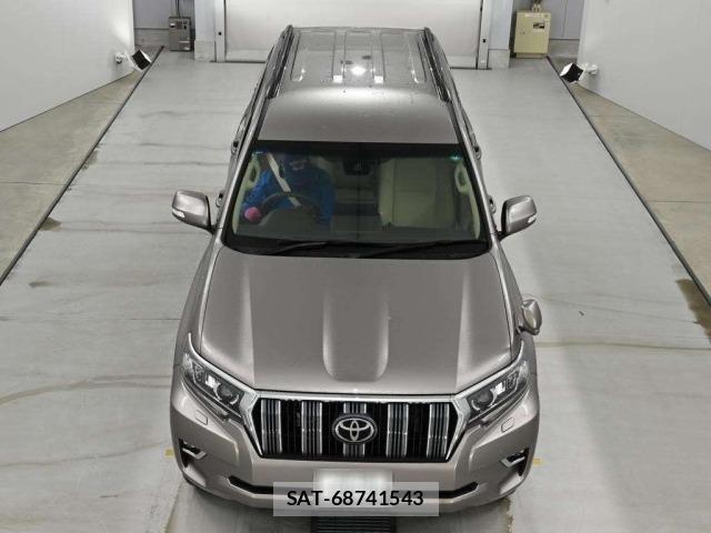 Toyota LAND CRUISER PRADO 2024 8906690-7