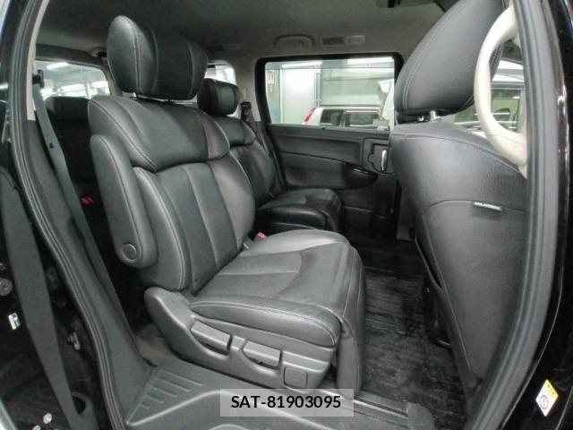 Nissan ELGRAND 2013 8689647-12