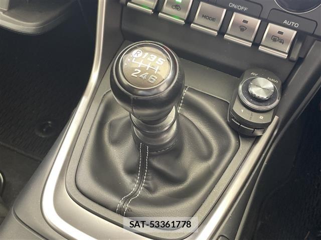 Toyota 86 2024 8722728-10