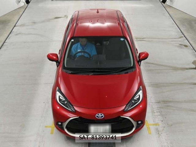 Toyota AQUA 2023 8862357-7