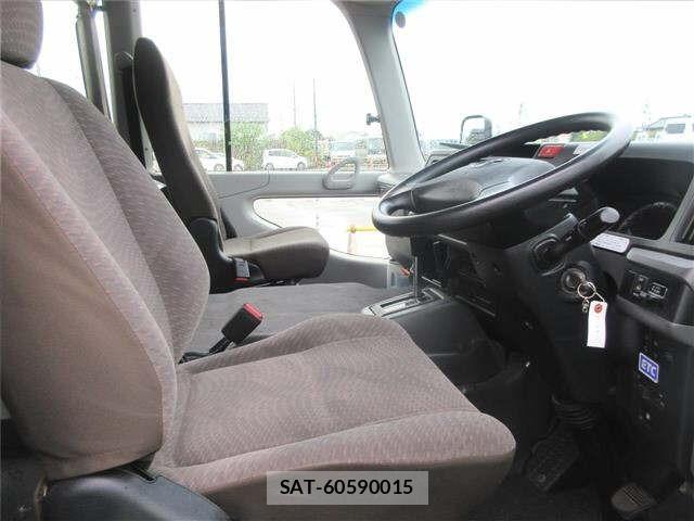 Toyota COASTER 2018 8739321-5
