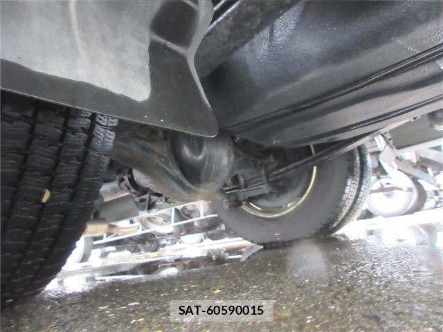 Toyota COASTER 2018 8739321-8