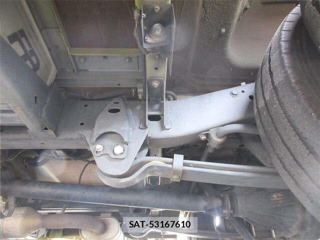Hino LIESSE 2018 8680622-11
