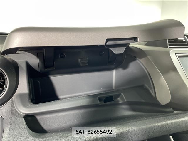 Honda FIT 2008 8722634-6