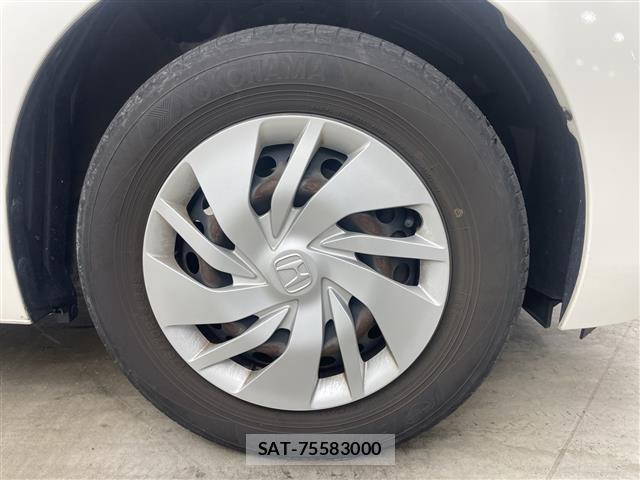 Honda FIT 2015 8722635-10