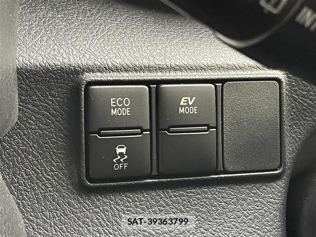 Toyota SIENTA 2019 8672038-6