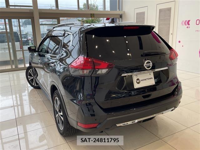 Nissan X-TRAIL 2018 8762824-13