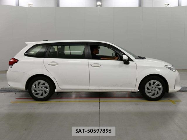 Toyota COROLLA FIELDER 2021 8669712-3