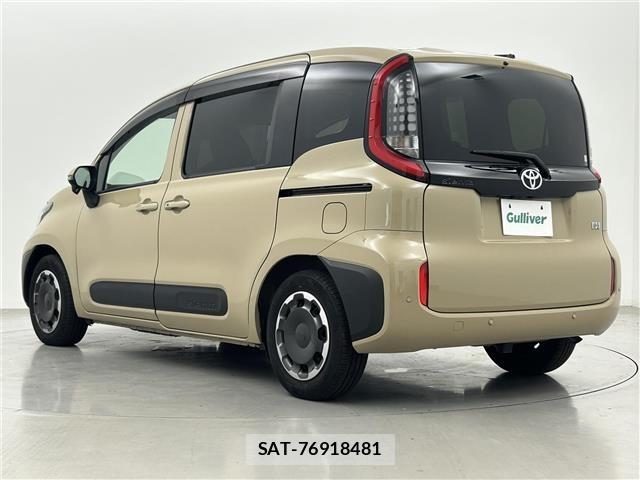 Toyota SIENTA 2023 8672039-14