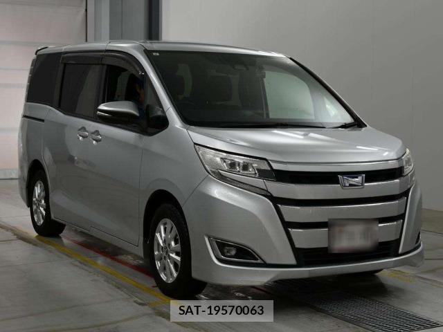 Toyota NOAH 2017 8765265-5