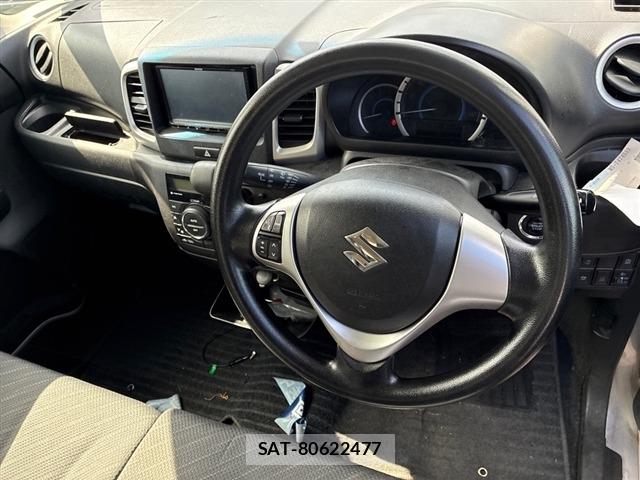 Suzuki SPACIA 2017 8913165-3
