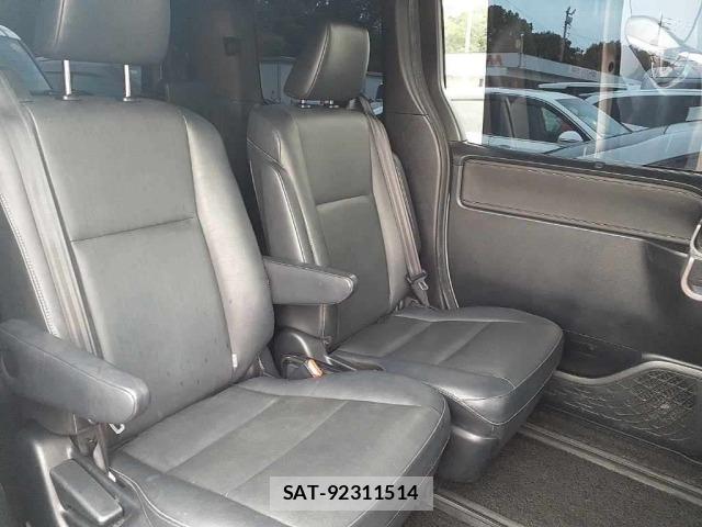 Toyota ESQUIRE 2017 8908438-11