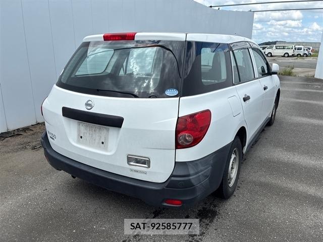 Nissan AD VAN 2017 8909700-8