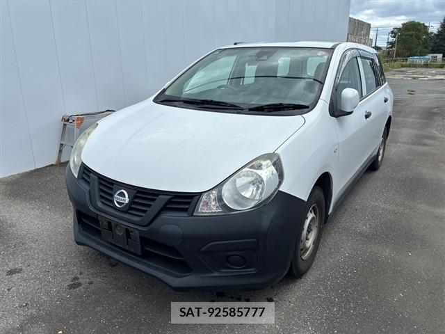 Nissan AD VAN 2017 8909700-9