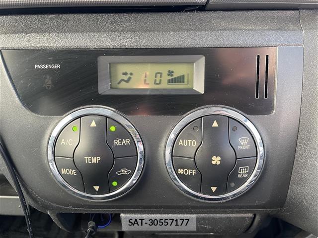 Toyota HIACE VAN 2013 8677207-3