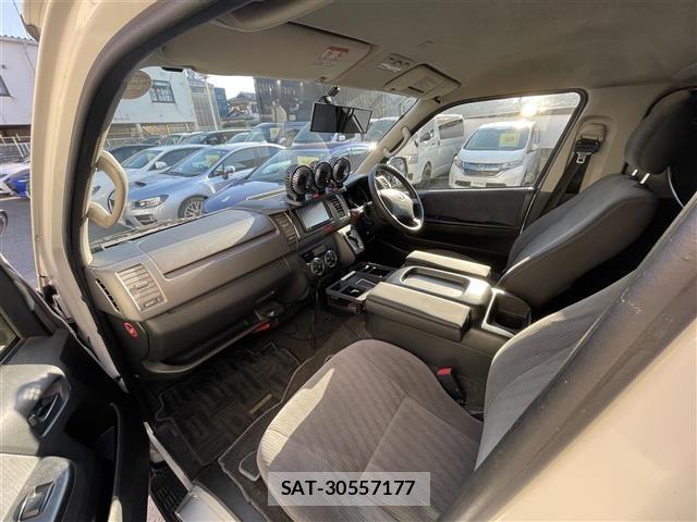Toyota HIACE VAN 2013 8677207-4