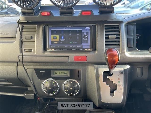 Toyota HIACE VAN 2013 8677207-5