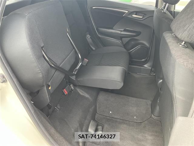 Honda FIT 2013 8722636-24