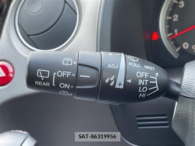 Honda STREAM 2010 8825105-18