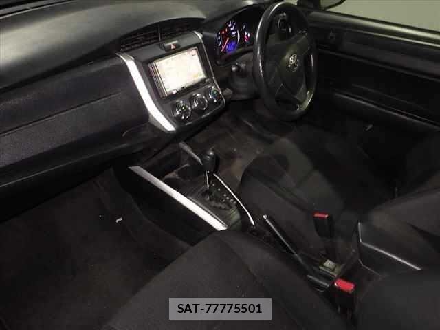 Toyota COROLLA FIELDER 2018 8953063-5